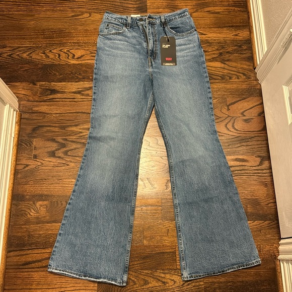 Levi’s 70s High Flare Jeans - Picture 1 of 7